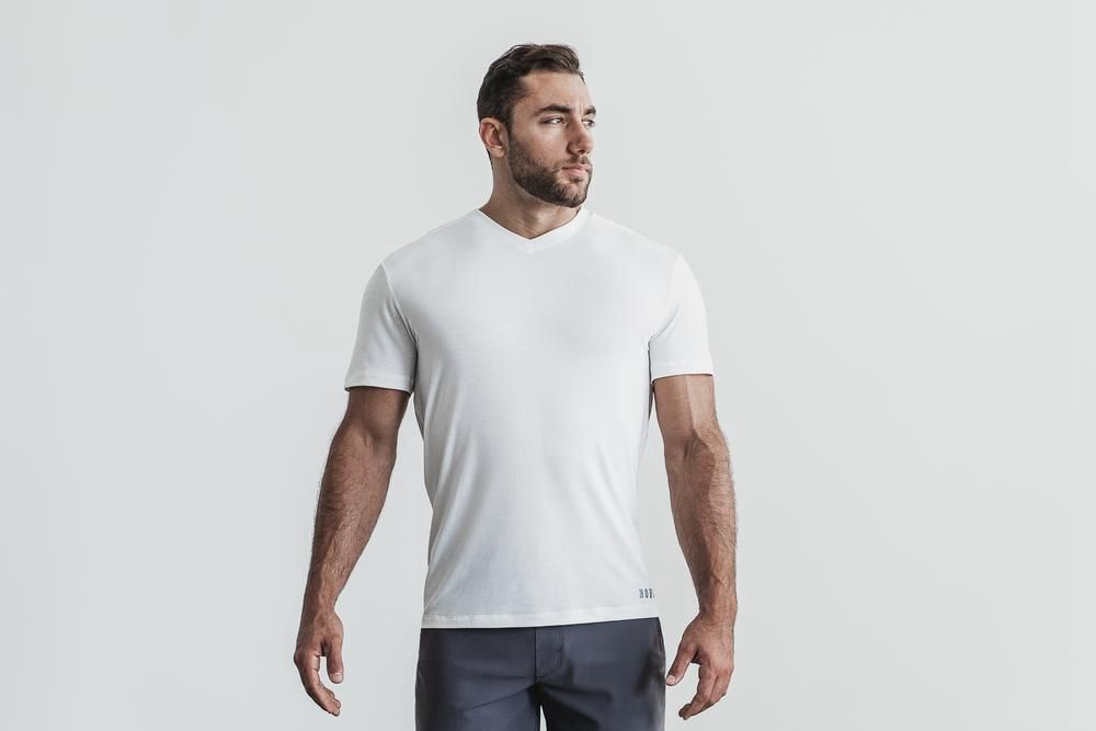 T-Shirts NOBULL Homme Blanche - NOBULL V-Neck,France (8532-JXVKS)